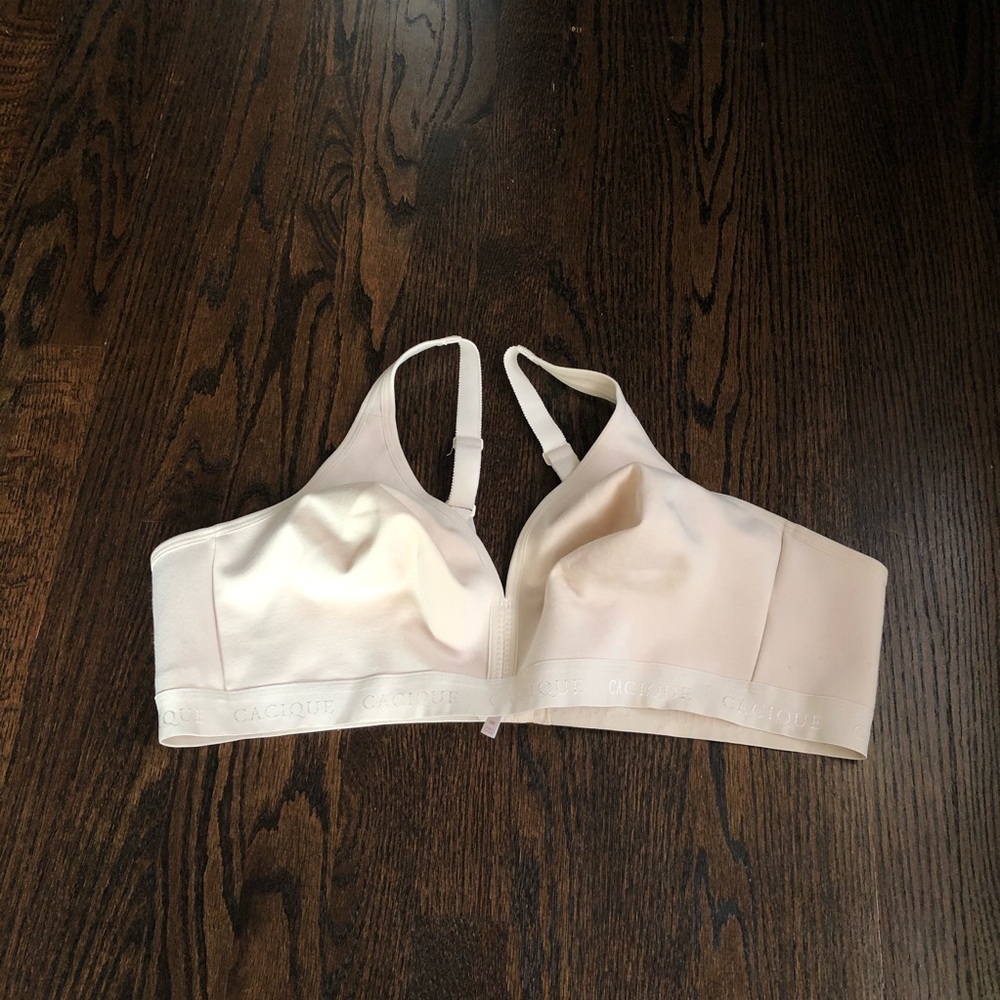 cacique tan bra size 50B unpadded